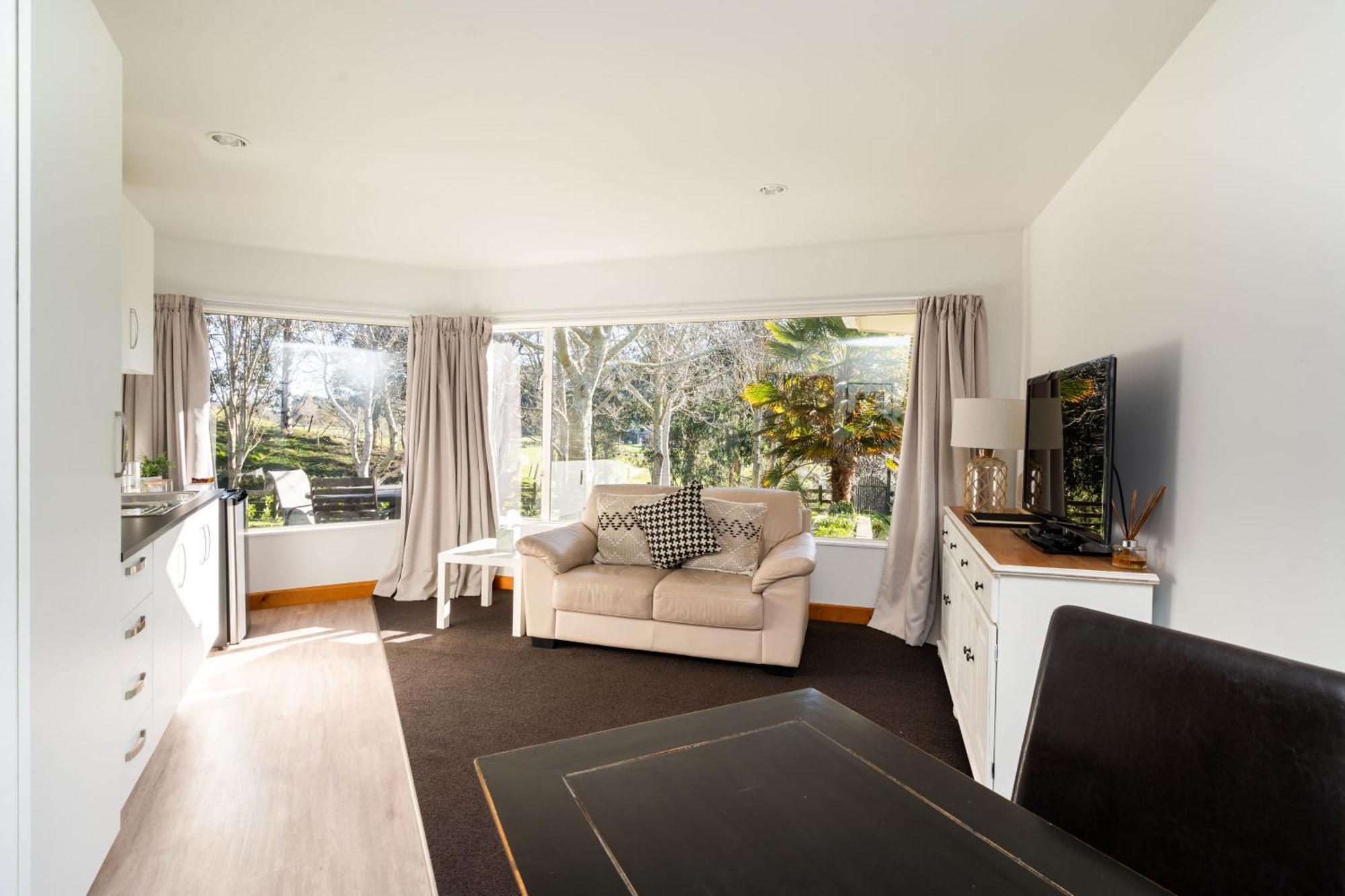 Country Apartment Paraparaumu Bagian luar foto